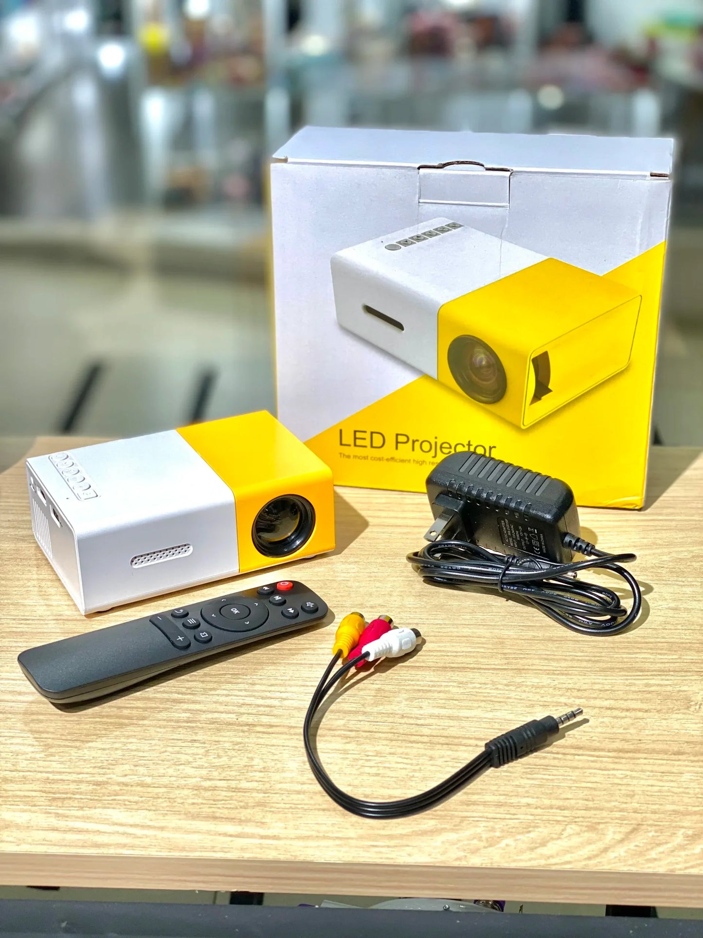 Mini Proyector Light Pro + EBOOK GRATIS!