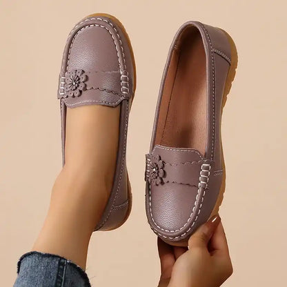 Women's soft sole comfortable leather shoes